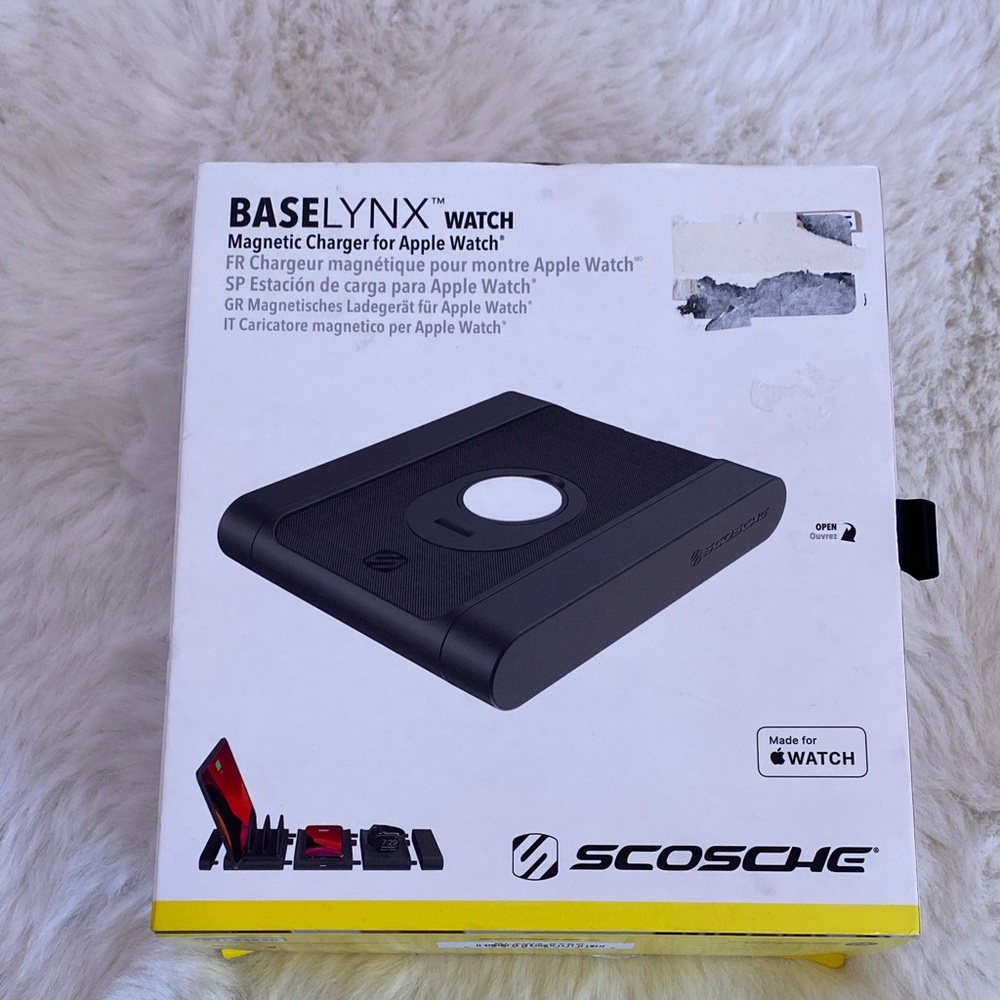 Scosche BaseLynx Magnetic Charger for Apple Watch - Black